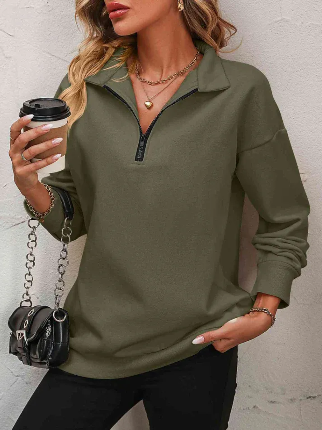 Sofie | Sweatshirt med lynlås og hængende skulder til kvinder