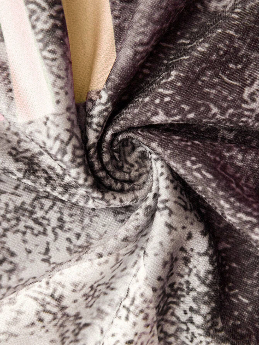 Mara™ | Trøje med grafisk print og lynlås