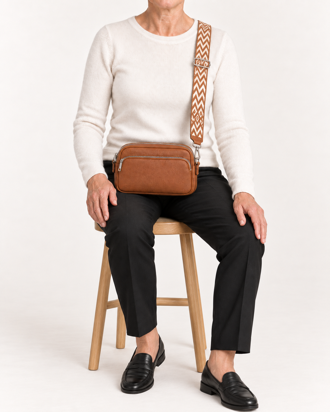 Sanne | Crossbodytaske med mønstret rem
